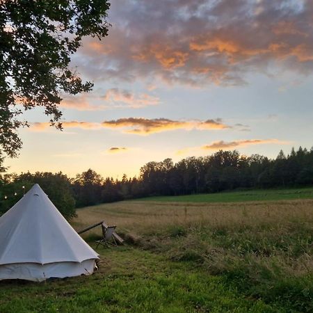 S'Yvoux Plait Apartman La Chapelle  Kültér fotó
